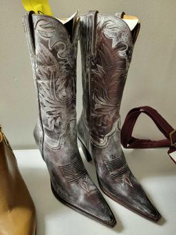 Charlie Horse boots womens 7.5