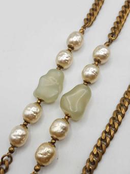 Vintage 1950s Miriam Haskell faux pearl & jadeite beaded necklace