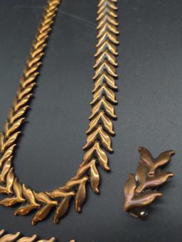 Copper Costume Jewelry Set bracelet necklace & earrings