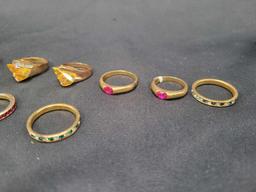 Group of costume jewelry rings