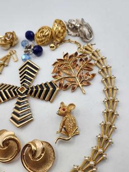 Lot of vintage Trifari jewelry, earrings, pins, necklace