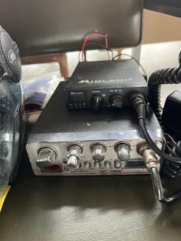 CB Radio, Victory Helmet