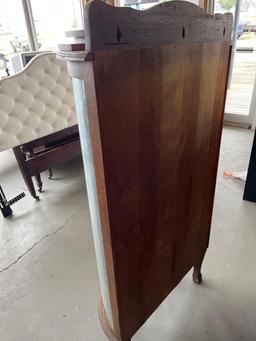 Curved Glass Curio cabinet