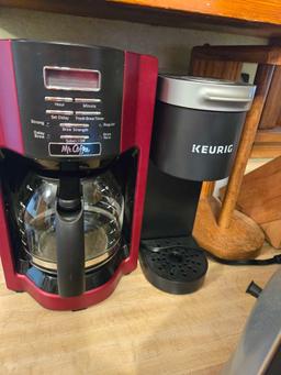 Mr Coffee Pot, Keyrig, Black and Deck Toaster Oven, Chicago Knives