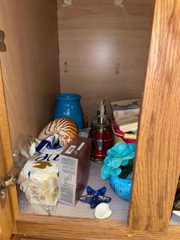 contents inside bathroom cabinet