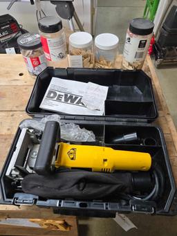 DeWalt Plate Jointer & Joining Biscuits