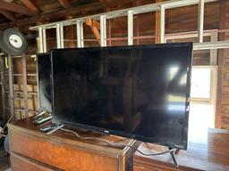 ONN & Insignia flat screen tvs