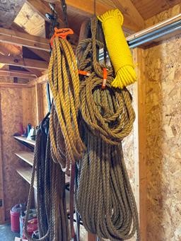 large grouping of assorted ropes