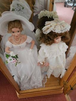 Collector dolls, candle