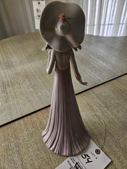 Lladro figurine, 13.5in tall