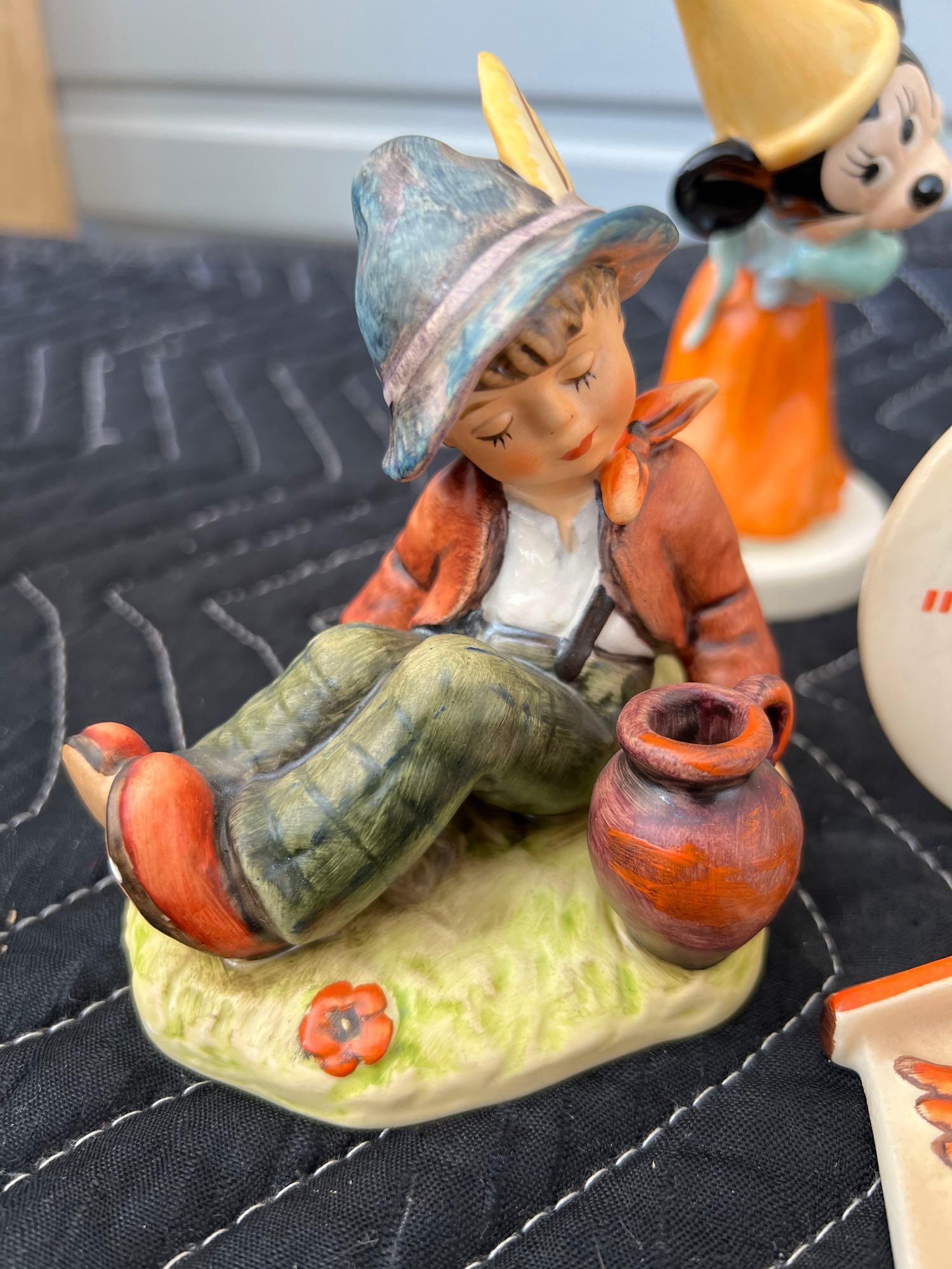 (23) Goebel Hummel Figurines