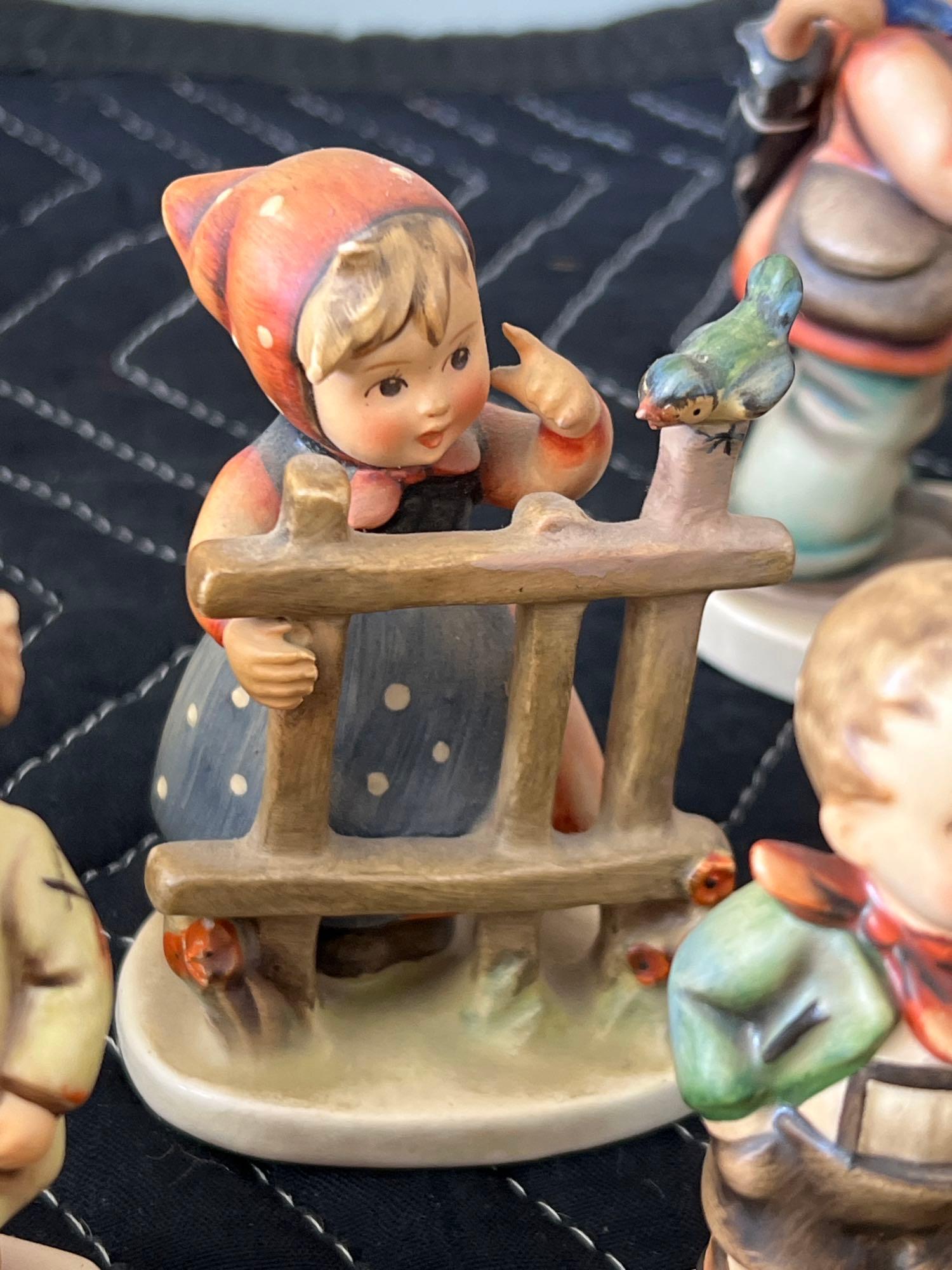 (23) Goebel Hummel Figurines