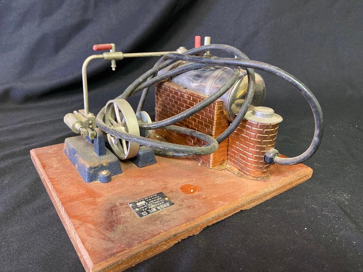 Jensen Vintage Electric Steam Engine