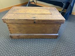 Early wood dovetailed carpenters box