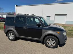 2004 Honda Element