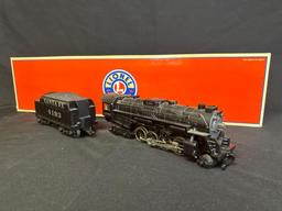 Lionel Santa Fe Berkshire Jr. locomotive & tender 6-28671