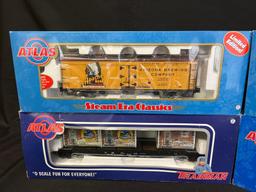 (4) Atlas Box Cars and Freight Cars