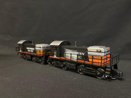 K Line Southern Pacific 2326 Powered Diesel Engines