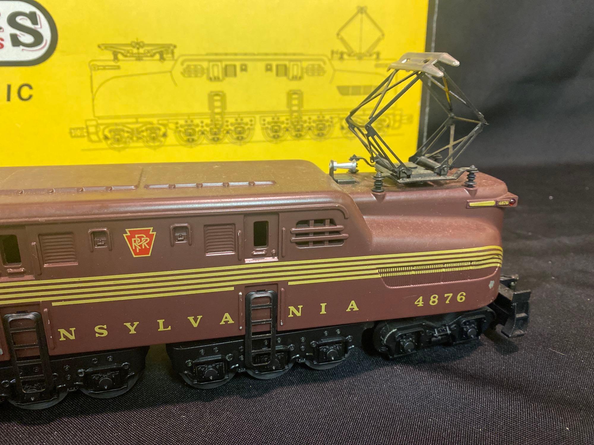 Willams GG-1 Electric Locomotive