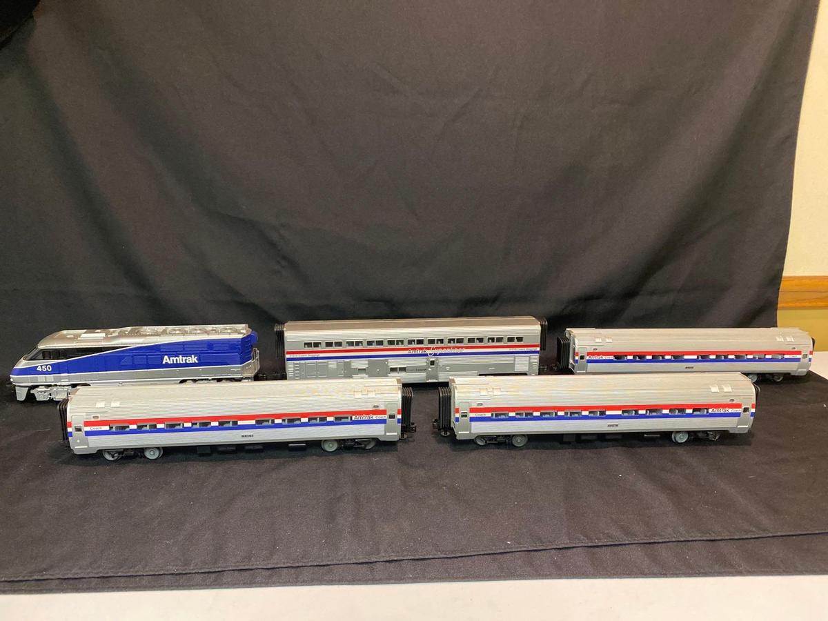 Amtrak Diesel Locomotive W/ (5) Coach Cars