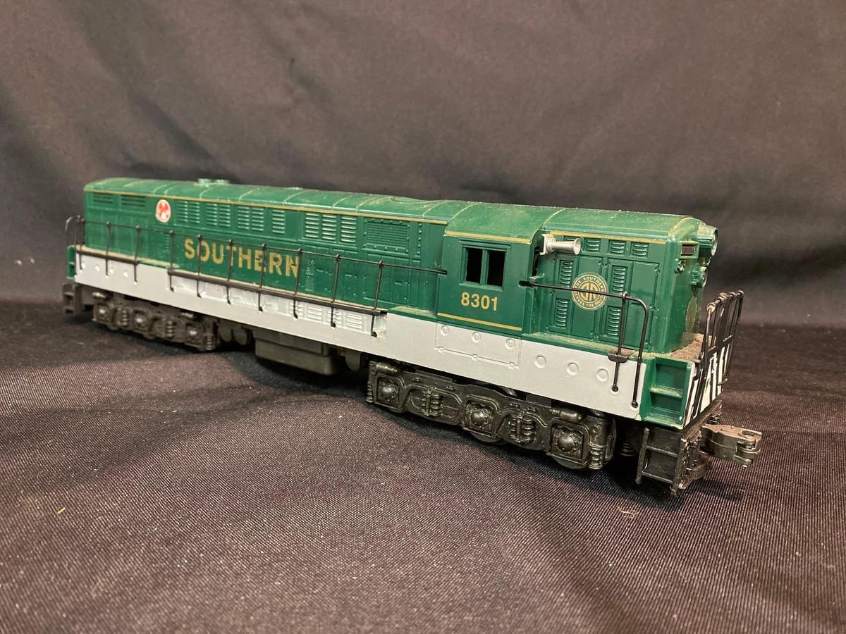 Lionel Southern Railway Diesel Locomotive