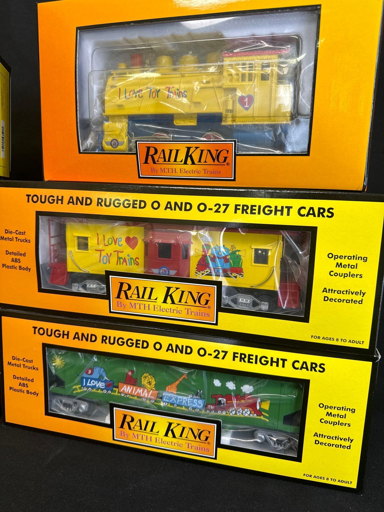 Rail King I Love Toy Trains Engine and 5 cars