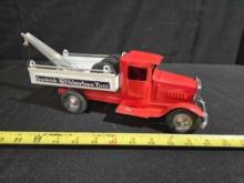 Metal Craft Tow Truck