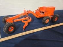 Model Toys Adams Motor Grader