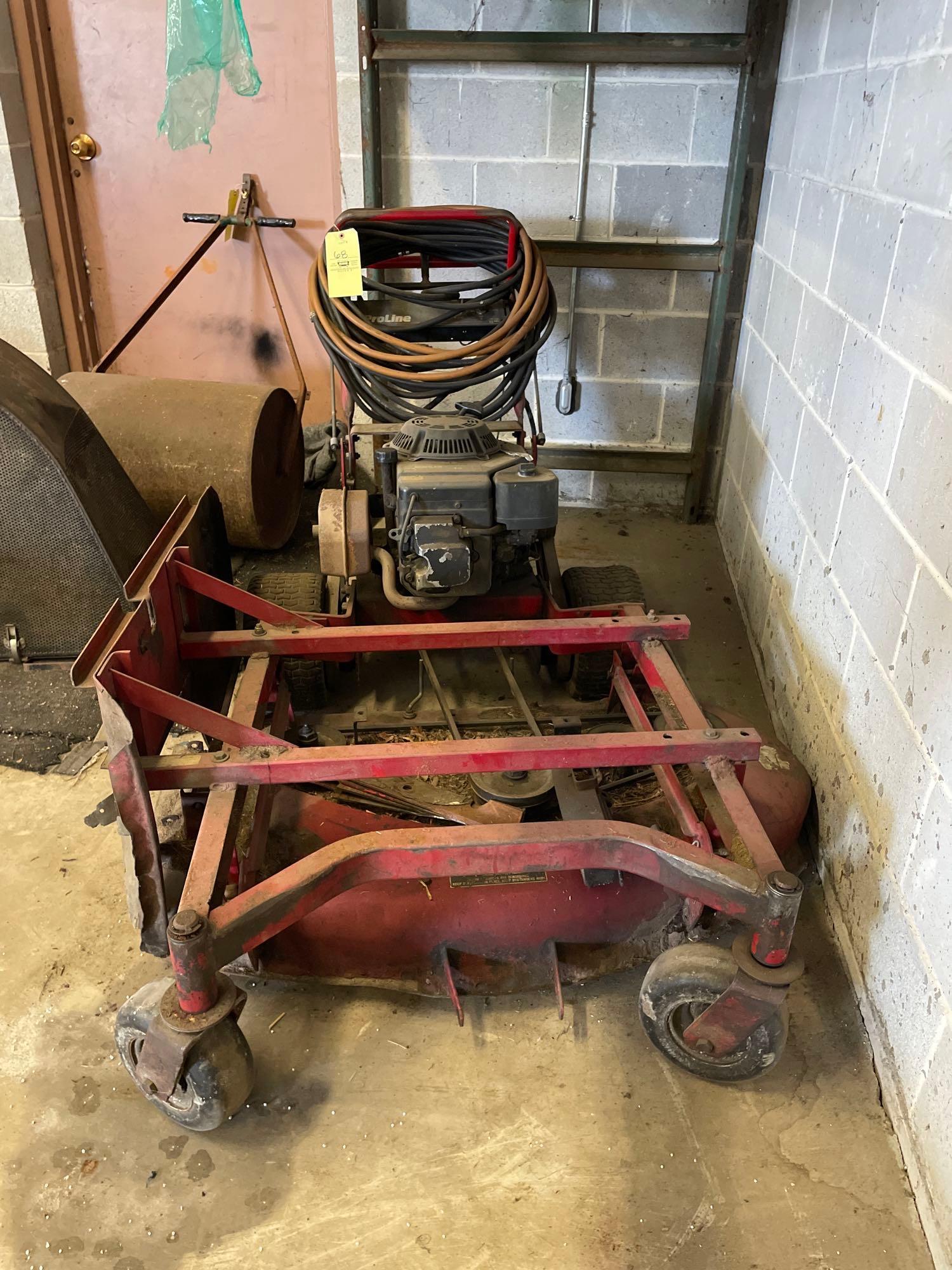 Proline Push Mower w Bagger