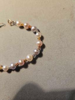 14k gold and genuine pearl bracelet