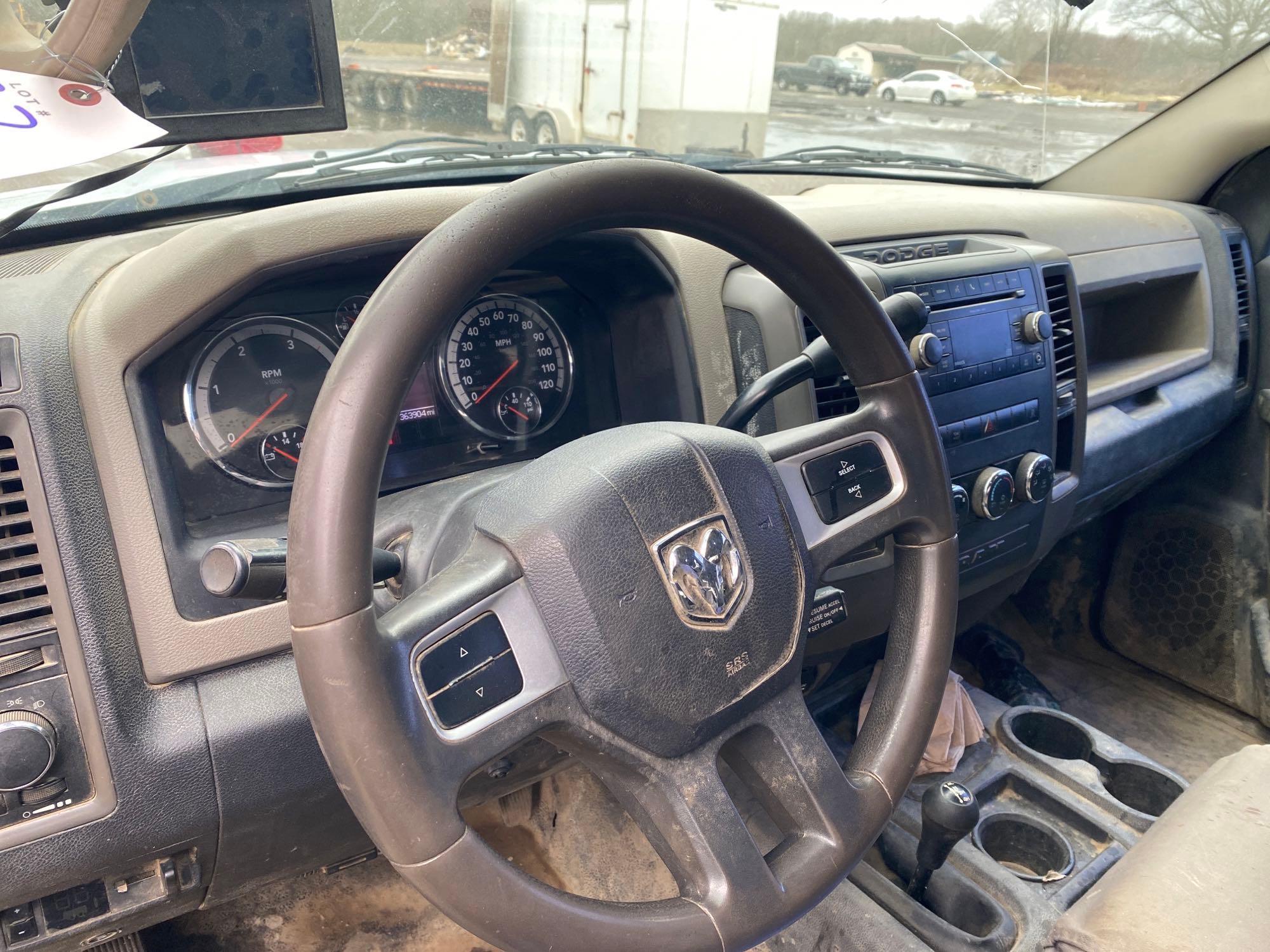 2011 Dodge 2500 Diesel W/ Service bed