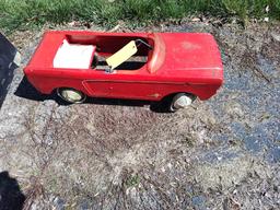 Vintage Mustang pedal Car