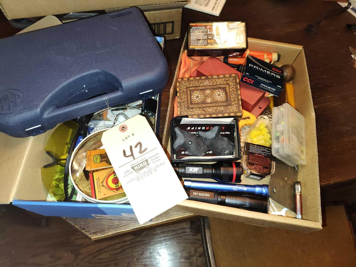 2 Boxes Hunting & Fishing Related Items, Case