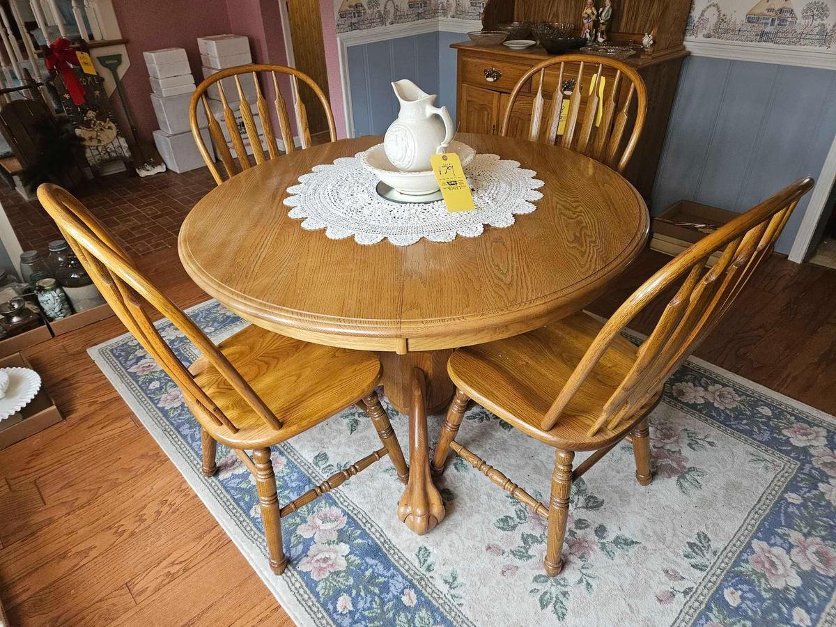 Solid Oak Claw-foot Pedestal Table with 4 Chairs by Cochrane Furniture - Nice