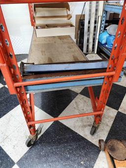 Industrial Heavy Duty adjustable scaffolding on casters