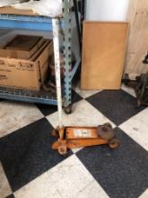 Allied 2 ton floor Jack