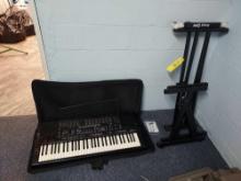 Yamaha PSR-410 Synth Keyboard & Stands