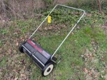 Craftsman 26in Leaf Lawn Sweeper