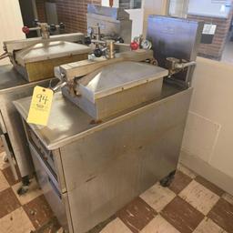 Henny Penny Pressure Fryer 500