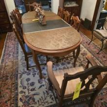 Solid Oak Dining Table & Hutch Set