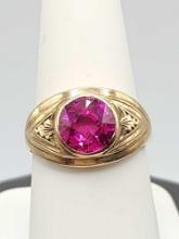 Vintage 10k gold & pink stone ring, size 8