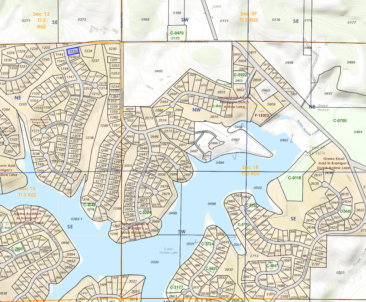 Gorgeous Corner Lot in Wisconsin, Just a Short Walk to Dutch Hollow Lake!