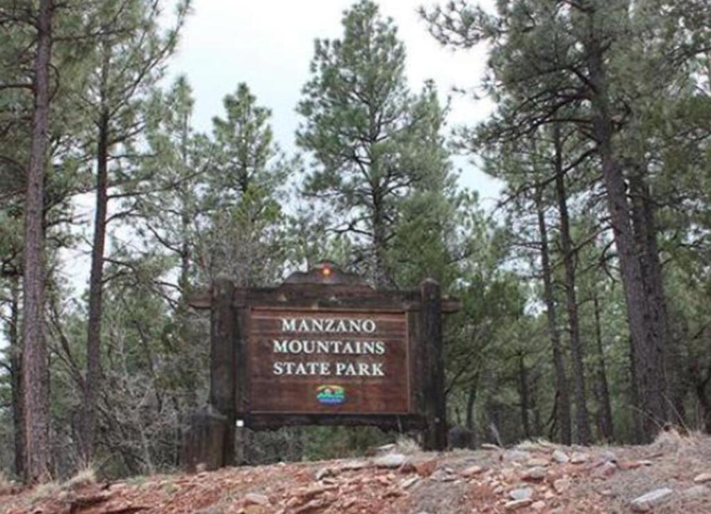 Half-Acre Property Close to the Manzano Express Way in Valencia County, NM!