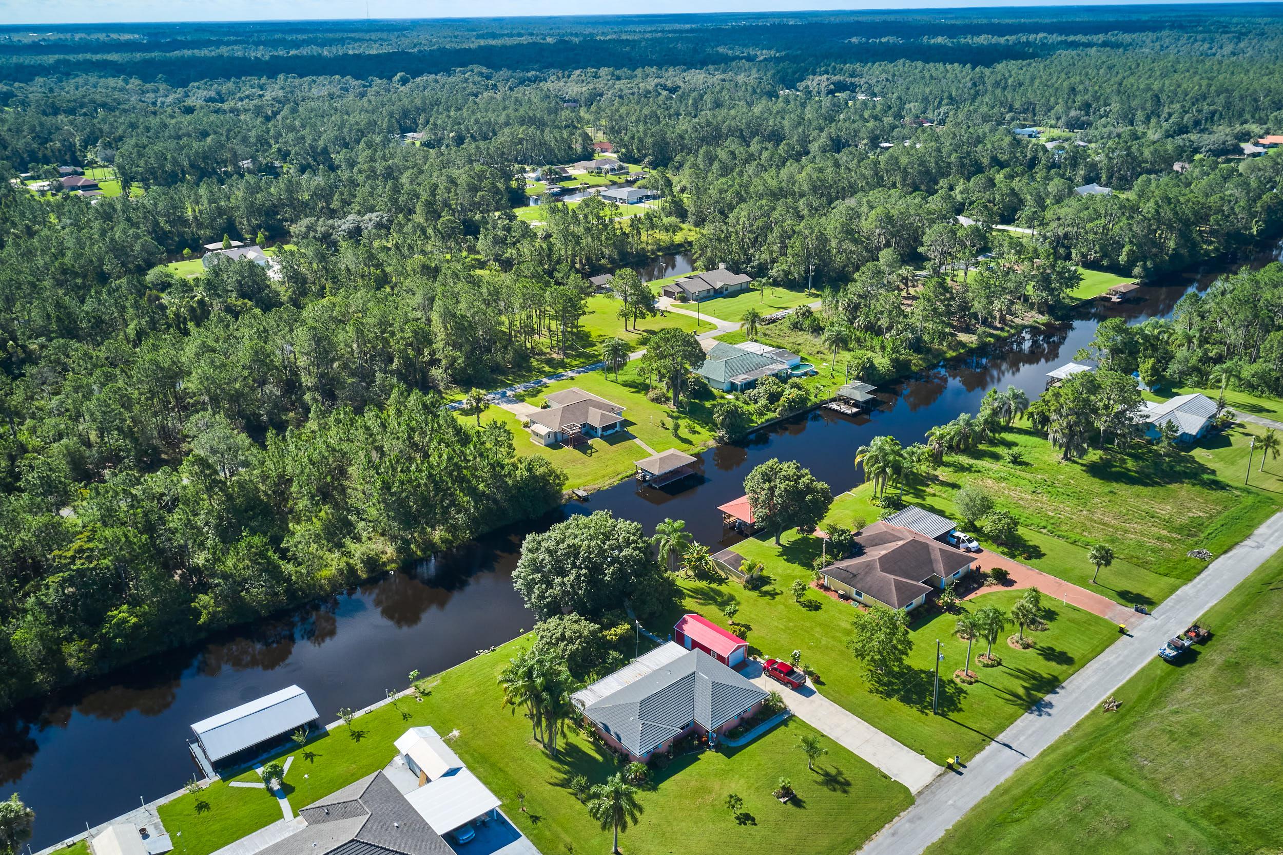 Build on this Half Acre Lot in Indian Lakes, Florida!