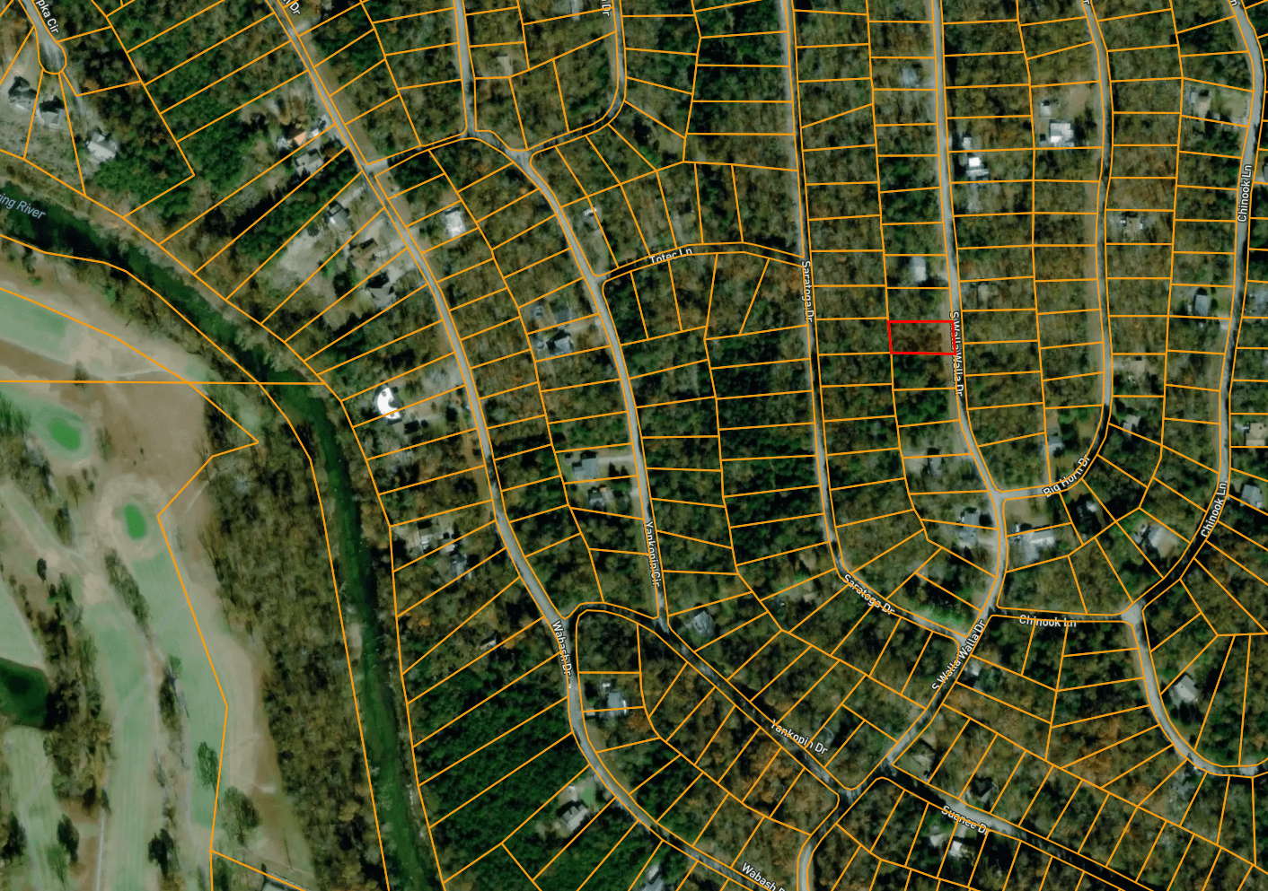 5 Lot Package in Cherokee Village, Arkansas! BIDDING IS PER LOT!