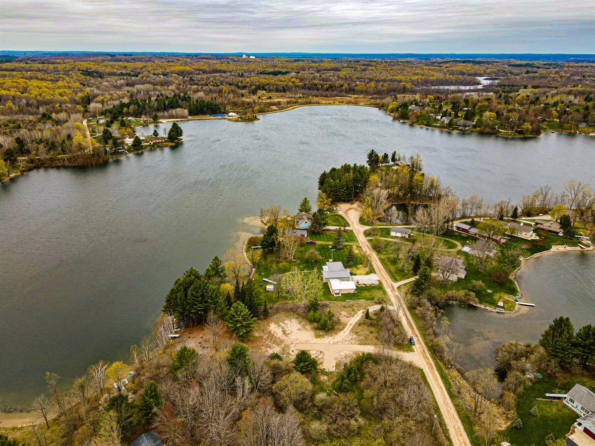 Enjoy the Views of Lake Miramichi from Your New Home in Osceola County, Michigan!