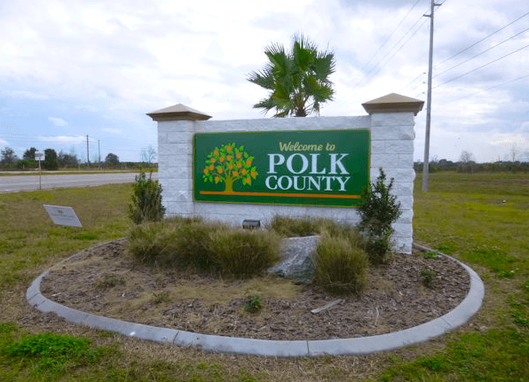 Beautiful Wooded Acre in Polk County, Florida!