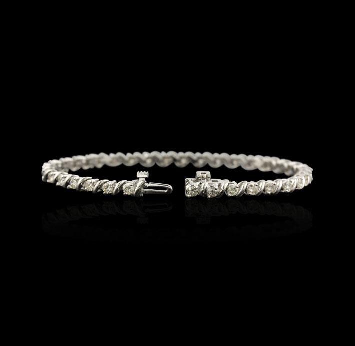 14KT White Gold 2.67 ctw Diamond Tennis Bracelet