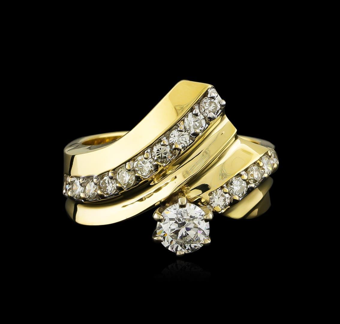 1.03 ctw Diamond Ring - 14KT Yellow Gold