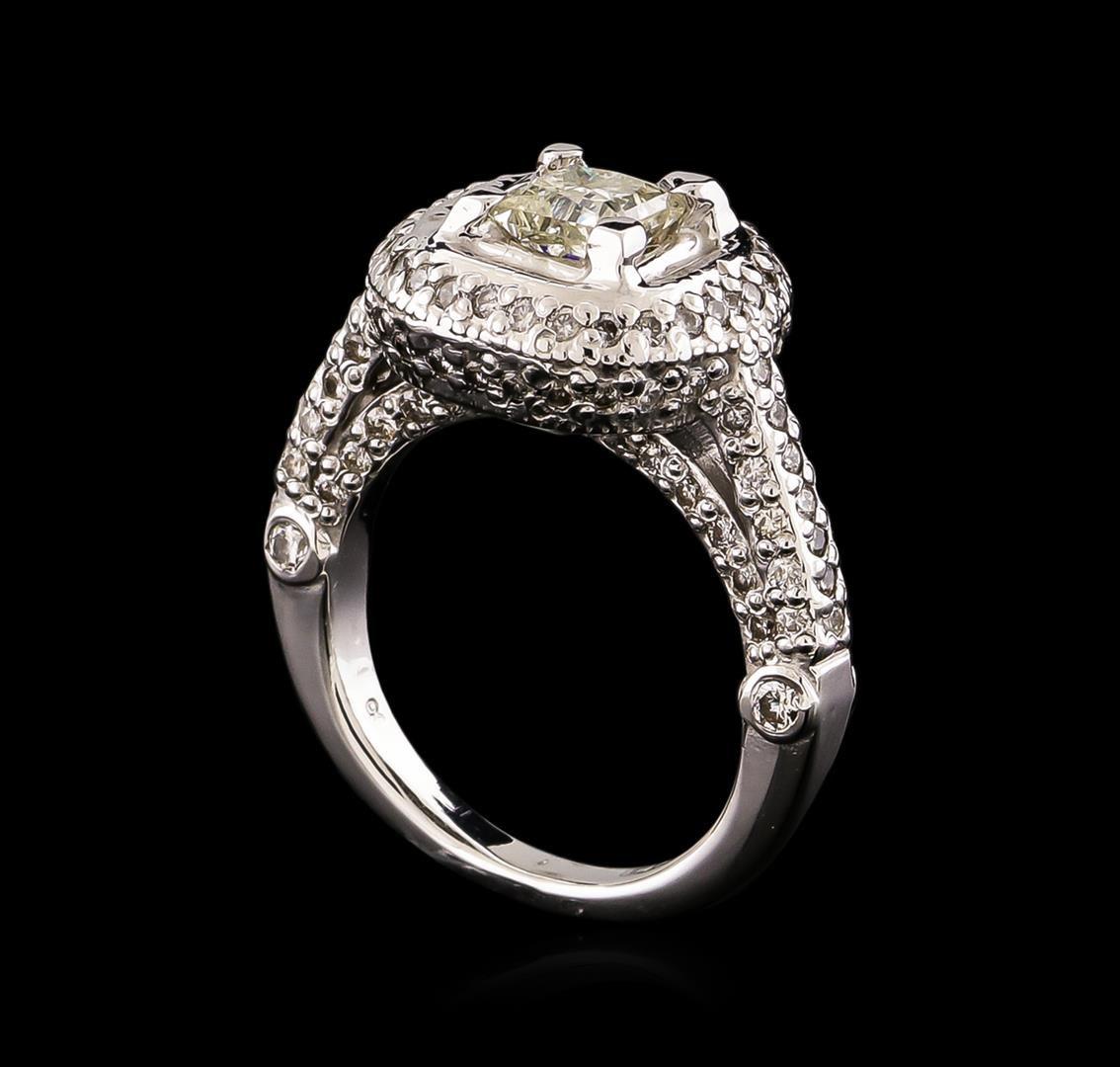 14KT White Gold 1.78 ctw Diamond Ring